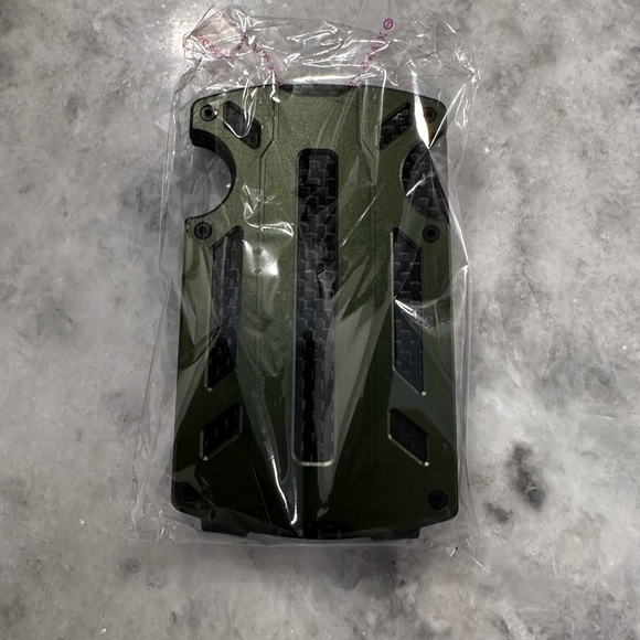 Men’s slim Wallet with RFID Blocking - NWT - Picture 5 of 6